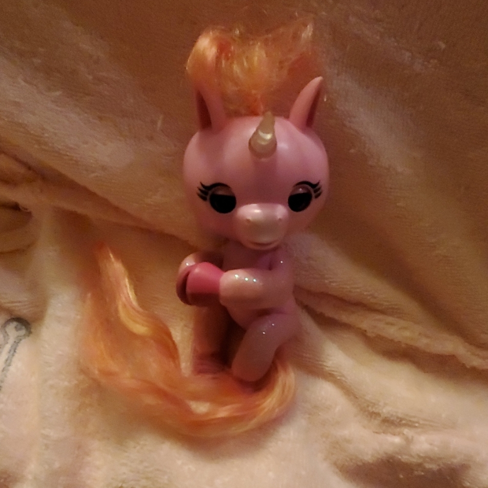 Unicorn fingerling